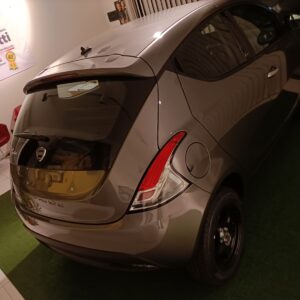 LANCIA Ypsilon MY21 0.9 TwinAir 70CV metano SILVER